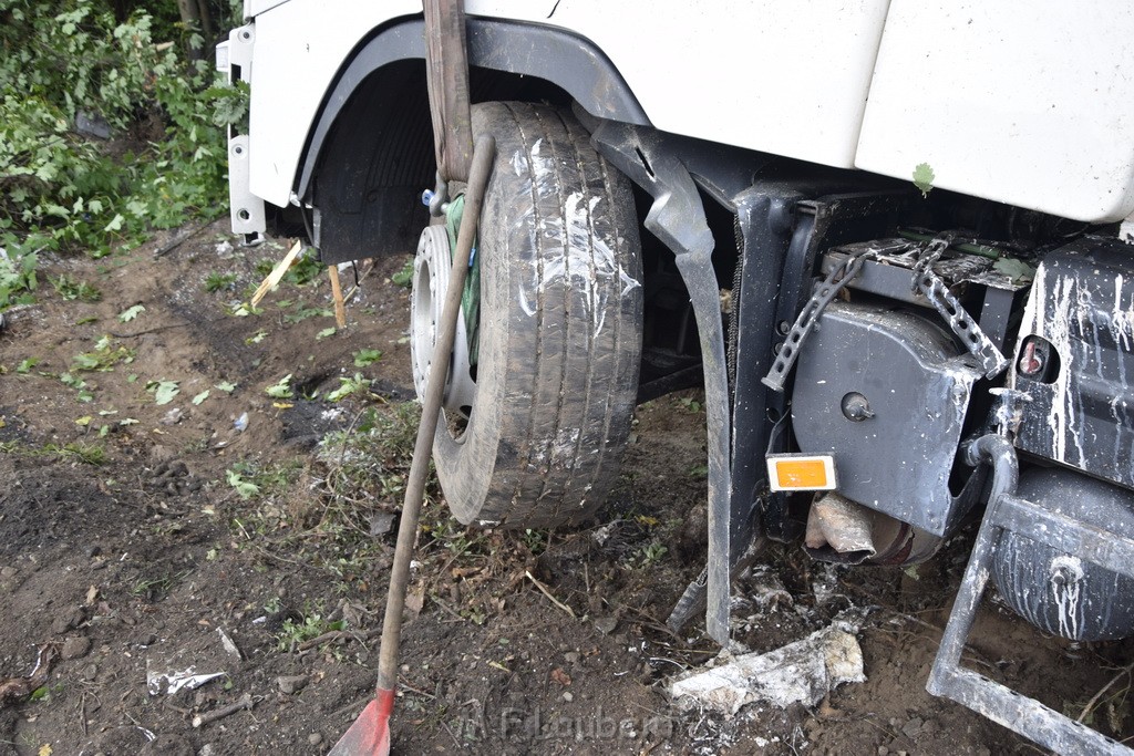 Schwerer VU A 3 Rich Oberhausen Hoehe AK Leverkusen P559.JPG - Miklos Laubert